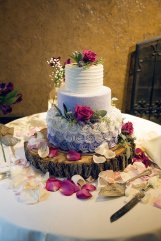 Beautiful Wedding Cake with Roses
